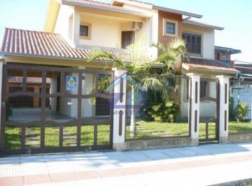 Casa à venda no centro com 04 dormitórios - 160m² - Arroio do Sal · Casa à venda no centro com 04 dormitórios - 160m² - Arroio do Sal