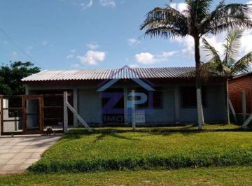 Casa com piscina à venda com 03 dormitórios - Areias Brancas · Casa à venda no bairro Areias Brancas em Arroio do Sal/RS