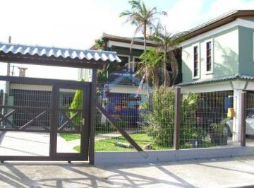Casa à venda com 05 dormitórios - 150m² - Arroio do Sal · Casa à venda com 05 dormitórios - 150m² - Arroio do Sal