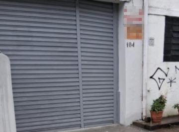 Comercial · 260m² · 2 Vagas · Galpão na Travessa Manuel Faria Correia, N. 104 • 260 m²