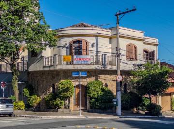 Comercial · 180m² · 12 Quartos · 2 Vagas · Casa comercial na Rua Labatut, N. 216 • 180 m²