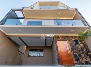 f9b3eb119e256f458b2407d1740cf09fc37e374f · Casa triplex com 3 suítes e quintal para alugar - Fazenda Rio Grande/PR