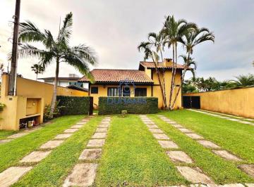 Casa · 525m² · 4 Quartos · Casa em condomínio fechado de alto padrão na praia de Pernambuco no Guarujá
