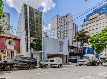 Comercial · 845m² · 6 Quartos · 4 Vagas · Loja na Avenida Divino Salvador, N. 49 • 845 m²