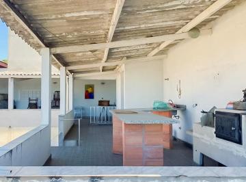 ca938666-688a-43f0-9144-8b8703481ad4 · Aconchegante casa para venda em Vila Prado com 4 quartos, 222m²