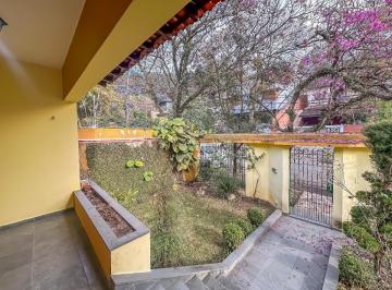 IMG_20260610_185315_000.jpeg · Confortável casa de vila para venda em Parque dos Príncipes com 4 quartos, sendo 2 suítes, 352m² - r