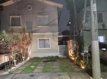 Casa · 67m² · 2 Quartos · 2 Vagas · Condomínio com 2 quartos à venda em Sítio das paineiras/california - SP