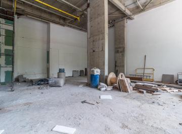 Comercial · 470m² · 2 Quartos · 4 Vagas · Loja na Avenida Lins de Vasconcelos, N. 2950 - Lojas 1 e 2 • 470 m²