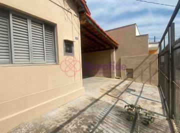 Casa · 133m² · 2 Quartos · 2 Vagas · Casa com EDÍCULA, à Venda em Vila Helena, Jundiaí - 2 quartos, 2 vagas, 200m² de área construída