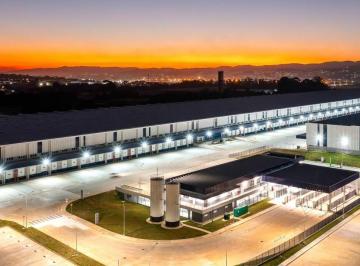 Comercial · 15181m² · 21 Vagas · Galpão para Aluguel em Guarulhos (Vila Aeroporto) – Comercial/Industrial