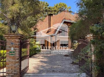 Casa · 517m² · 8 Quartos · 1 Vaga · Casa em Condomínio