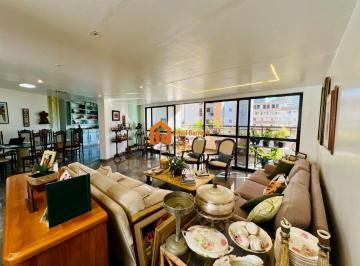 Apartamento · 234m² · 4 Quartos · 3 Vagas · Você está preparado para conhecer esse apartamento?