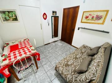 Apartamento · 31m² · 1 Quarto · 1 Vaga · Apartamento de 1 dormitório mobiliado c/box de garagem em Capão da Canoa