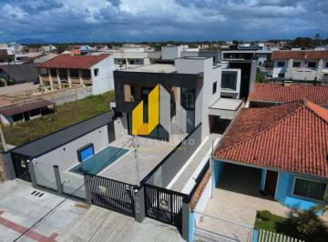 sobrado-alto-padrao-a-venda-no-brejatuba-com-146m-4-quartos-2-suite-e-piscina-guaratuba-0217215031191e35f728e320753f82fab72f.jpeg · Sobrado Alto Padrão à venda no Brejatuba com 146m² 4 quartos 2 suíte e Piscina. Guaratuba