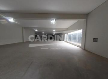 Comercial · 290m² · barracão recém construído.