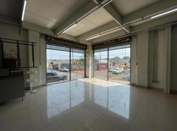 Comercial · 700m² · Salão Comercial para Locação no Bairro Centro, em Cravinhos