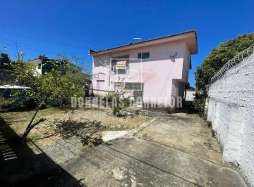 Casa · 150m² · 3 Quartos · 4 Vagas · CASA DE TEMPORADA AMPLA 2 PAVIMENTOS, 3 QUARTOS E QUINTAL COM CHURRASQUEIRA, PISCINA!