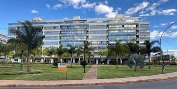 152302_2d5cf7ac-832e-4b09-893d-1754c6f71f76_lg.jpg · SQNW 303 Bloco B - Apartamento 4 quartos sendo 4 suítes no noroeste com armarios planejados pronto p