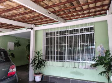Casa de 3 quartos, São Paulo · Amplo sobrado na Vila Gomes com 3 quartos (1 Suíte) e 2 vagas de garagem.