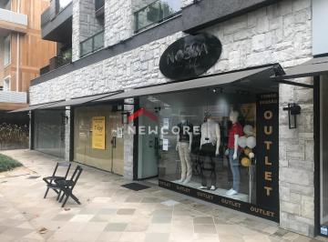 Comercial · 81m² · 1 Vaga · Loja em Rua Osvaldo Aranha - Centro - Canela/RS