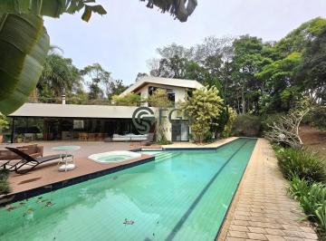 Casa · 588m² · 6 Quartos · 3 Vagas · Casa com 6 suítes em condomínio na beira da represa em Ibiúna - SP