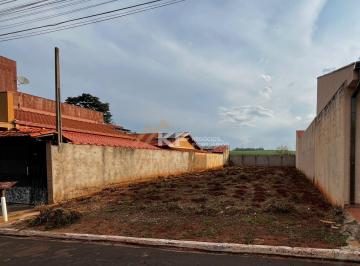 Terreno · 250m² · Terreno á Venda no Bairro Estação em Serra Azul / SP