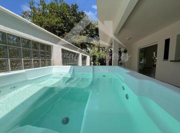 Casa · 250m² · 5 Quartos · 2 Vagas · Casa em Condomínio em Ressaca, Ubatuba/SP