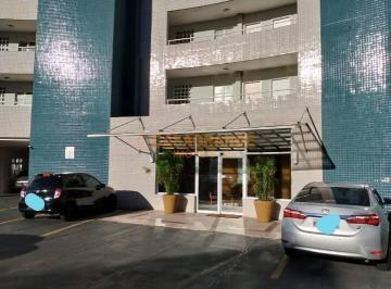 Apartamento · 90m² · 2 Quartos · 2 Vagas · Apartamento com 2 quartos com 90 m² de área Total no Edificio Saint Tropez