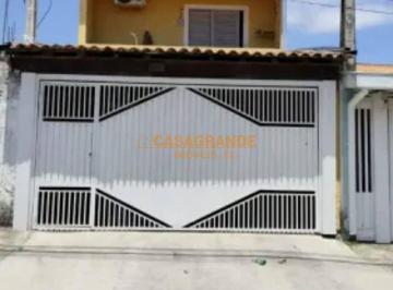 Casa · 125m² · 4 Quartos · 2 Vagas · Casa à venda 04 quartos, 190mts no Residencial União, SJC