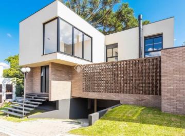 Casa · 286m² · 3 Quartos · 4 Vagas · Casa de Alto Padrão em Condomínio com Projeto Assinado no Campo Comprido