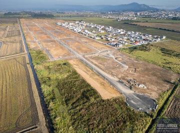 Terreno · 252m² · Lotes à Venda no Loteamento Villa dos Araçás - Tubarão/SC