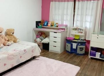 Casa de 2 quartos, Embu das Artes · CASA A VENDA