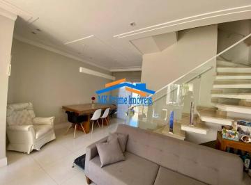 Casa · 105m² · 3 Quartos · 2 Vagas · Casa com 3 quartos sendo 1 suíte em Cotia