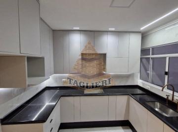 Casa · 120m² · 3 Quartos · 2 Vagas · Sobrado á venda com 03 suítes -metrô Penha!
