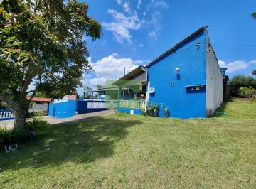 Rural de 4 quartos, Biritiba-Mirim · Refugio em Biritiba Mirim!! totalmente mobiliado e com vista para as montanhas!