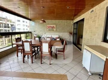Apartamento · 108m² · 3 Quartos · 1 Vaga · Apartamento 3 quartos gleba a quadra da praia - Recreio dos Bandeirantes.