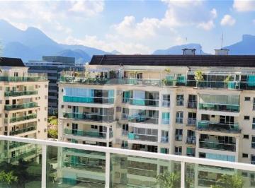 Apartamento · 200m² · 3 Quartos · 3 Vagas · Extraordinário Apartamento Cobertura Duplex na Barra da Tijuca