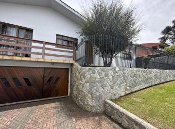 Casa · 203m² · 3 Quartos · 2 Vagas · Casa de Esquina com Garagem no subsolo