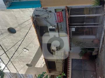 Casa · 540m² · 6 Quartos · Casa 4 andares. 5 quartos, 3 salas, 3 banheiros, 1 ansar livre e cobertura