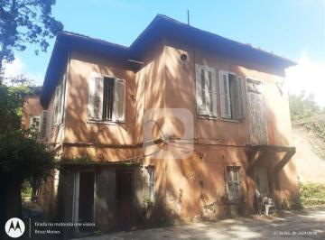 Casa · 260m² · 7 Quartos · 20 Vagas · Casarão de 7 quartos no Alto da Boa VIsta