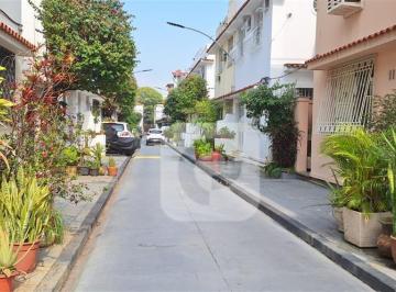 Casa · 180m² · 4 Quartos · 1 Vaga · SELECIONE - Casa 4 quartos, sendo 2 suítes