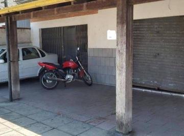 Casa · 250m² · 2 Quartos · 2 Vagas · Casa semimobiliada à venda, 2 quartos sendo 1 suíte, 2 vagas, Bairro Cordeiros, Itajaí-SC