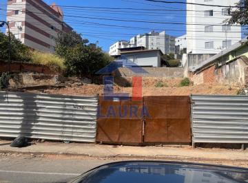 Foto 01 · Terreno, Centro, Itaúna, MG