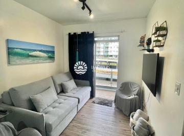 Apartamento · 60m² · 2 Quartos · 1 Vaga · Seu Refúgio no Litoral! Apto 2 Dorms em Bombas a 100m do Mar
