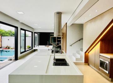 Casa · 235m² · 3 Quartos · 4 Vagas · Casa à venda em Paulínia, Parque Brasil 500, com 3 suítes, com 235.9 m², Condomínio Royal Garden
