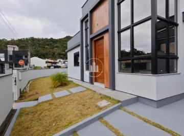 Casa · 80m² · 3 Quartos · 2 Vagas · Casa 3 quartos com 1 suíte e 80m² - Bela Vista