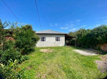 Casa · 103m² · 2 Quartos · Oportunidade Imperdível em Imbituba: Conforto e Versatilidade às Margens da BR-101