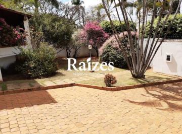 Casa · 260m² · 3 Quartos · 4 Vagas · Excelente casa com 3/4 sendo 1 suíte no Cidade Jardim