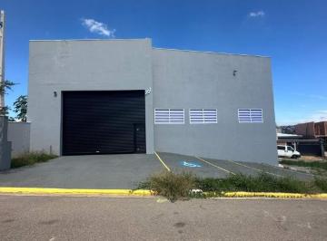 Comercial · 198m² · 4 Vagas · Galpão para LOCAÇÃO, localizado no bairro PARQUE PETRÓPOLLIS, na cidade de Várzea Paulista/SP.