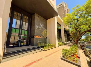Apartamento · 150m² · Apartamento à venda no Centro de Cascavel (150m² interno/285m² externo) com financiamento